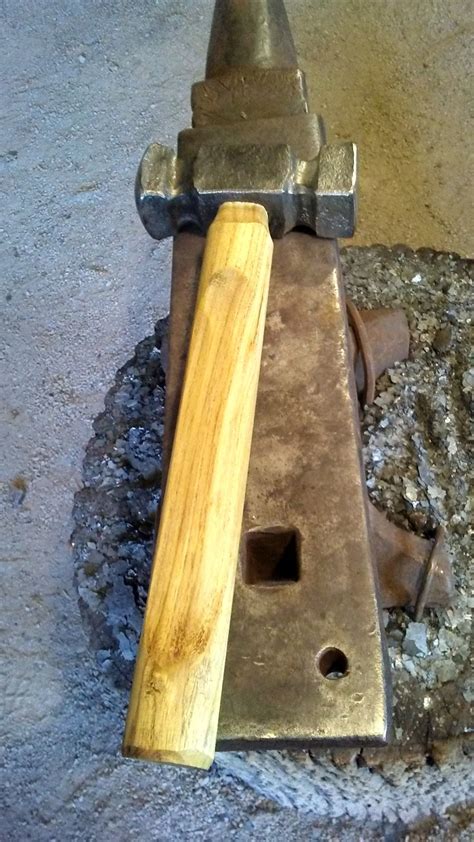 Blacksmith Stakes & Swages .